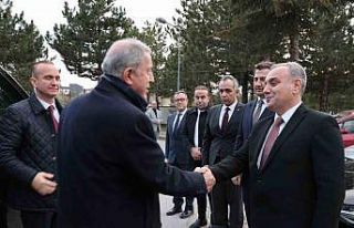 Akar, ERÜ öğrencileri ile iftarda buluştu