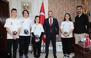 Aksaraylı gençler uluslararası yarışmaya gidiyor