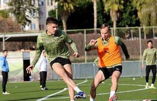 Alanyaspor, Gençlerbirliği maçı hazırlıklarına...
