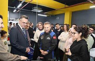 Alper Gezeravcı’dan BTÜ öğrencilerinin TEKNOFEST...