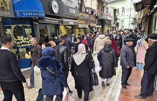 Altın fiyatları düşünce vatandaşlar kuyumculara...