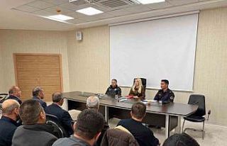 Altıntaş’ta muhtarlar toplantısı gerçekleştirildi