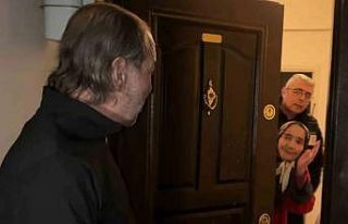 Alzheimer anne oğlunu unuttu, sokakta kalan oğlu...