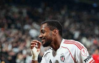 Amir Murillo ikinci golünü attı