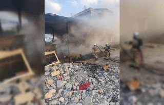 Antakya’da odunlukta çıkan yangın eve sıçramadan...