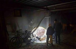 Apartman garajında çıkan yangın maddi hasara yol...