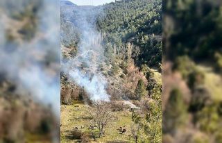 Arazisinde otları temizlik amaçlı yaktı, vatandaş...