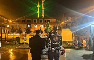 Arnavutköy’de trafikte kavga eden sürücüler,...