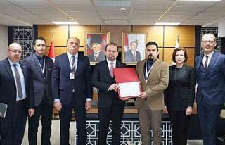 Aydın Ağız ve Diş Sağlığı Hastanesi’ne "Uluslararası...