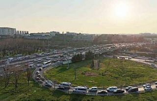 Bahçelievler Çobançeşme Kavşağı’ndaki trafiğe...