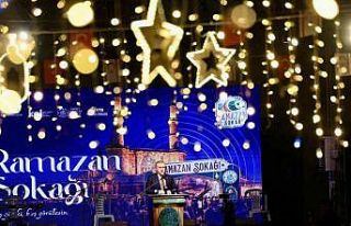 Bakan Bak, KKTC’de Ramazan Sokağı’nda konuştu