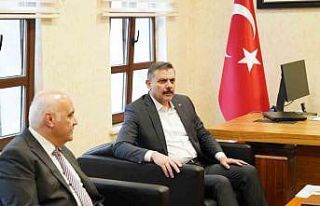 Bakan Çiftçi, Kızılcahamam İlçe Emniyet Müdürlüğü’nü...