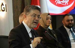 Bakan Yumaklı: "Üç tarafı denizlerle çevrili...