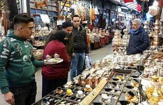 Bakır ustalarının bayram öncesi yoğun mesaisi