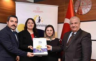 Balıkesir’de 10 okula uluslararası prestij belgesi