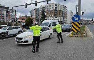 Balıkesir’de arife günü trafik yoğunluğu