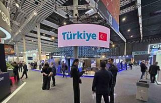 Barselona’da yapay zekalı "metal yaka"...