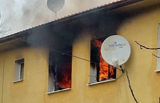 Bartın’da afet konutlarında çıkan yangın paniğe...