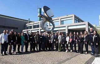 Başkan Bozbey’den kadın emekçilerine anlamlı...