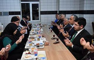 Başkan Büyükkılıç, Cumhurbaşkanı ile bayramlaştı,...