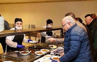 Başkan Güler, üniversite öğrencileriyle iftar...