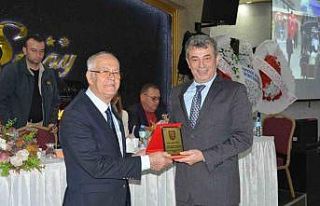 Başkan Künkcü: "Hüsnü başkanımıza sıkılan...