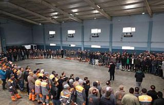 Başkan Palancıoğlu güne mesai arkadaşlarıyla...