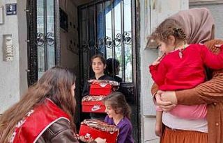 Başkan Yetişkin’den çocuklara bayram hediyesi