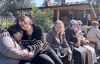 Bayram arifesinde evlerine yıkım ekibi gelince belediye...