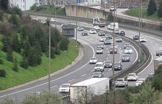 Bayram tatili dönüşleri başladı, TEM’de akıcı...