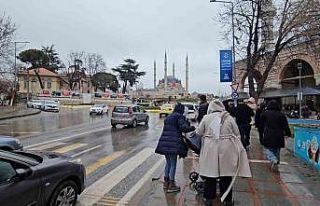 Bayramın ikinci günü vatandaşlar Edirne’ye akın...