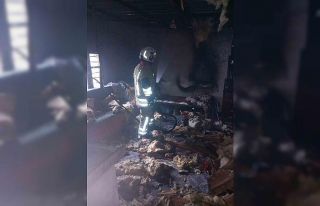 Belen’de yanan ev kullanılmaz hale geldi