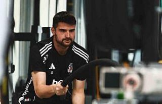 Beşiktaş salonda çalıştı