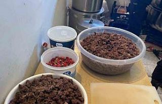 Bilecik’te bodrum katta kaçak yemek üretimine...