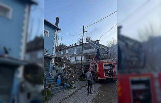 Bilecik’te evin bacasında çıkan yangın korkuttu