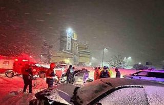 Bitlis’te trafik kazası: 2’si çocuk 7 kişi...