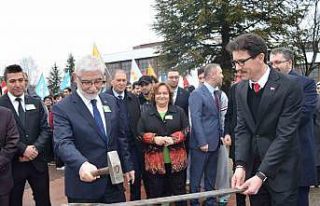 Bolu’da nevruz coşkusu: Ateş yakıldı, demir...