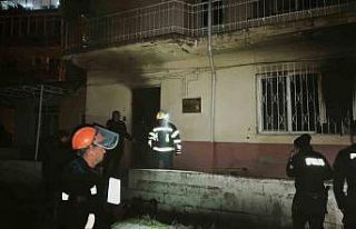 Boş evde çıkan yangın korkuttu