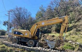 Buldan Göğüs Hastalıkları Hastanesi yolunun bakım...
