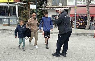 Burdur’da 2 genç tanımadığı bir kişi tarafından...