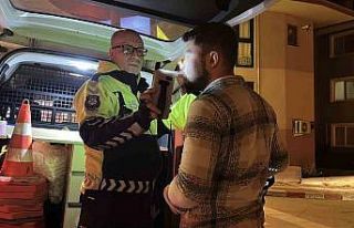 Burdur’da tehlikeli araç kullandı, yakalandığında...