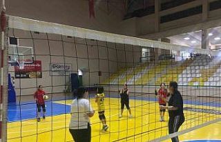 Burhaniye’ de anlamlı turnuva