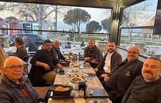 Burhaniye’de bağımsız meclis üyeleri basına...