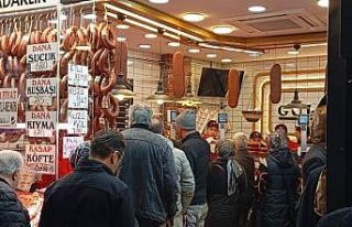 Bursa’da bayram öncesi kasaplarda yoğunluk