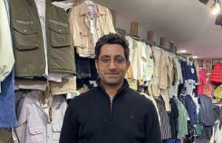 Bursa’da bayram yoğunluğunu fırsat bilen 2 kadın...