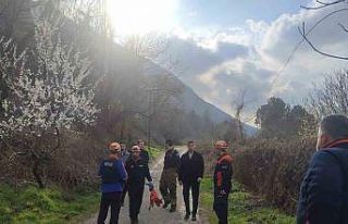 Bursa’da dağlık alanda mahsur kalan yaralı vatandaş...