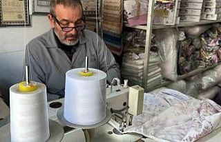 Büyük dedesinden miras yorgancılığı devam ettiriyor