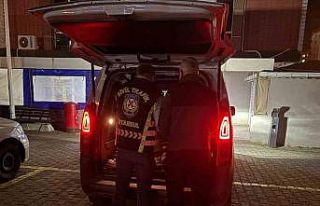 Büyükçekmece’de ambulans sürücüsüyle tartışan...