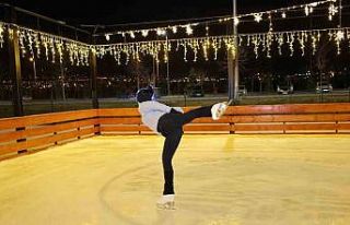 Büyükşehir ile açık hava buz pisti heyecanı...