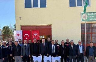 Çavdarhisar’da çiftçilere çörek otu tohumu...
